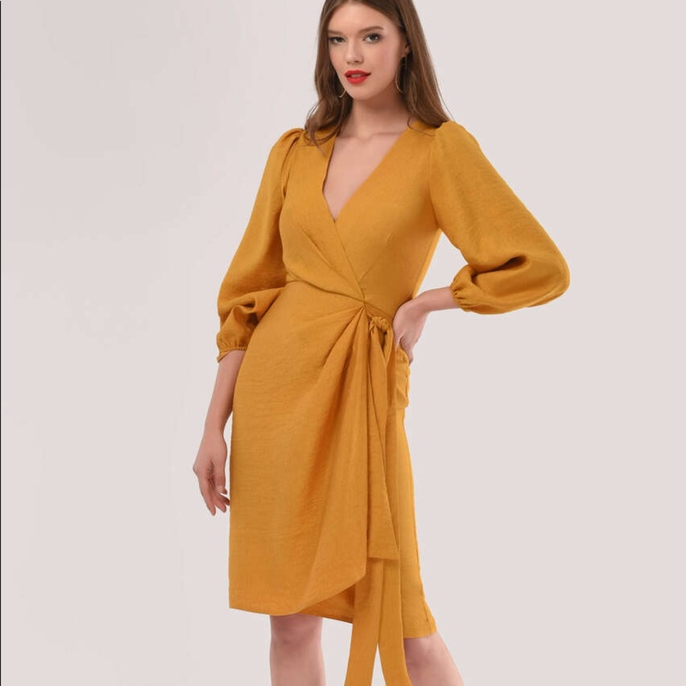 CLOSET LONDON YELLOW PLEATED WRAP DRESS

Mustard